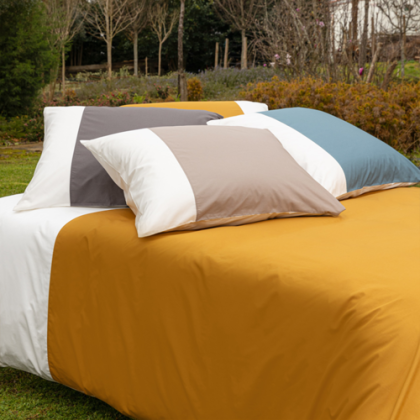 Dommelin Dommelin dekbedovertrek Palermo Percal 400TC Ecru-Truffel 140x200/220