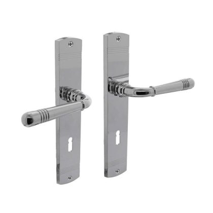 Intersteel Deurklink Helena op schild sleutelgat 56mm chroom
