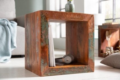 Invicta Interior Stevige bijzettafel JAKARTA 45cm kleurrijke kubus gemaakt van gerecycled houten plank - 40888