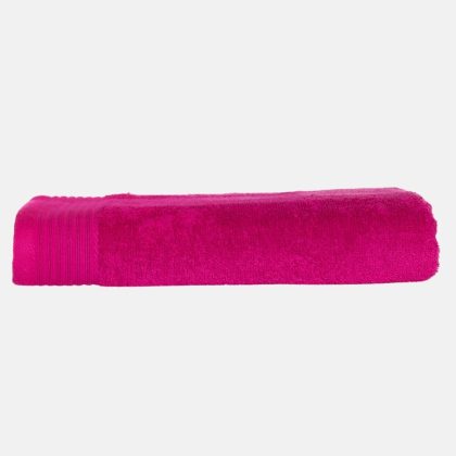 The One Towelling The One Badhanddoek 450 gram 70x140 cm Magenta
