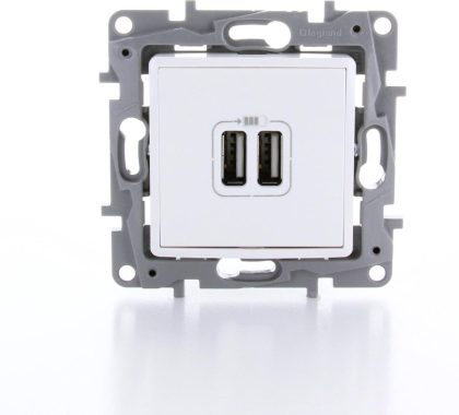 Legrand niloé dubbele inbouw usb lader - wit