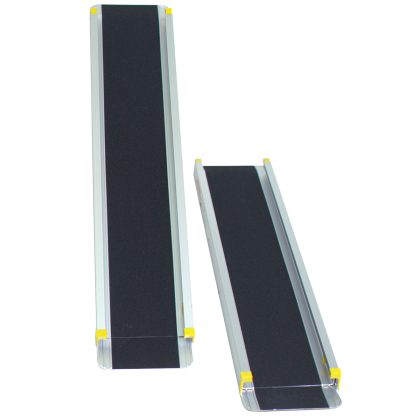 Costway 121,5-212,5cm Verstelbare Aluminium Rolstoel Oprijplaat voor Zwaar Gebruik Ondersteuning Tot 270kg In Hoogte Verstelbaar