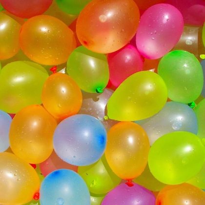 Merkloos 200x Gekleurde waterballonnen speelgoed