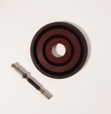 Fiftiesstore Seeburg Worm/Fiber Tandwiel (45 rpm 60 Hz) model 100B en hoger (Gebruikt, voor USA Jukebox)