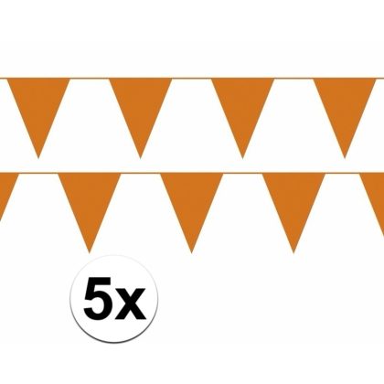 Merkloos 5x oranje plastic slingers 50 meter