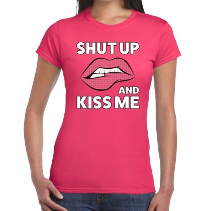 Bellatio Decorations Shut up and Kiss me t-shirt roze dames
