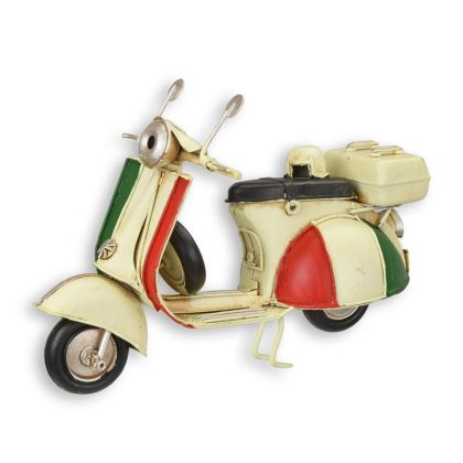Baakman A TIN MODEL OF A SCOOTER