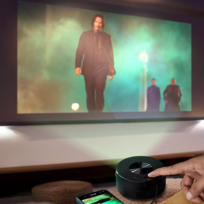 MikaMax Picco Projector - Mini Beamer - 120 inch - Speaker